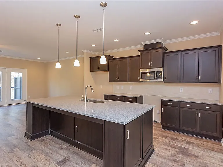 1122 Myers Point Dr — Photo 13