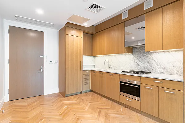 Rented by Acre NY Realty Inc | media 3