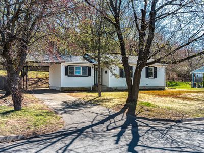 98 Columbia Road, Enfield, CT, 06082