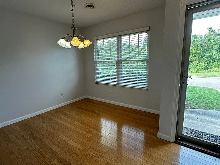1643 Wood Song Ln — Photo 7