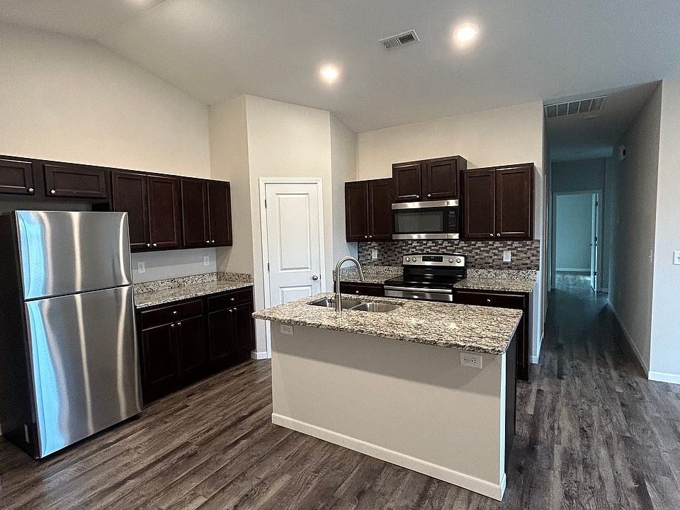1st image of 1405 N Azena St #1405