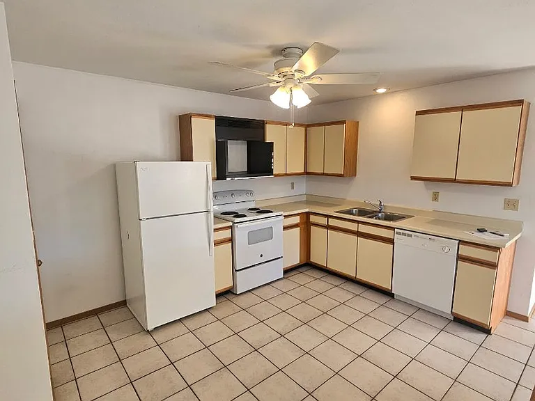 4573 Applewood Ln #4573 — Photo 7