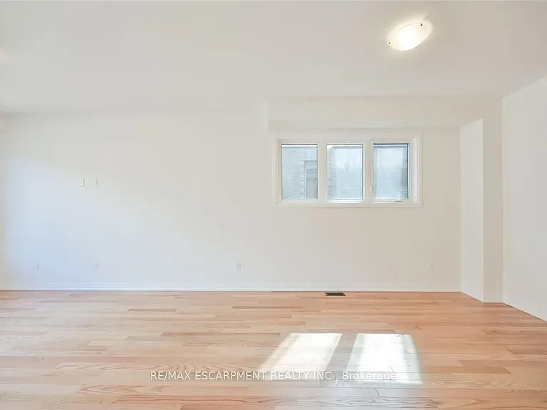 377 Provident Way — Photo 19