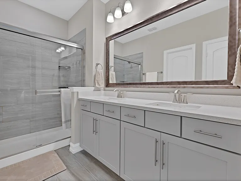 758 Creekwater Ln — Photo 12