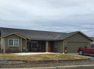 1022 NE Yew St, Prineville, OR 97754