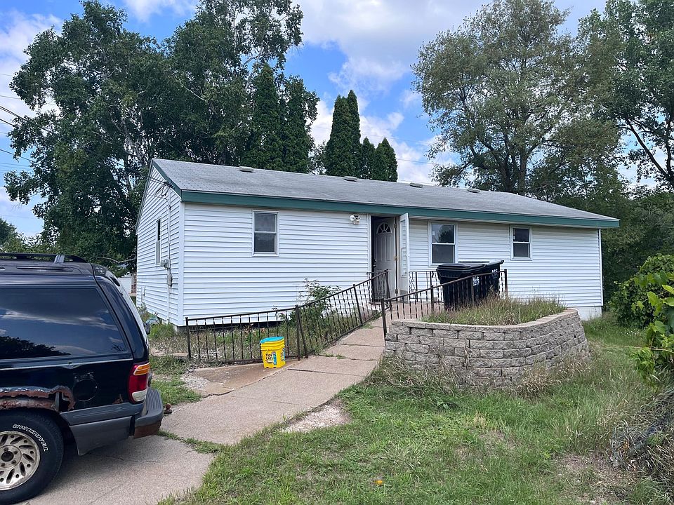 1st image of 600 62nd St