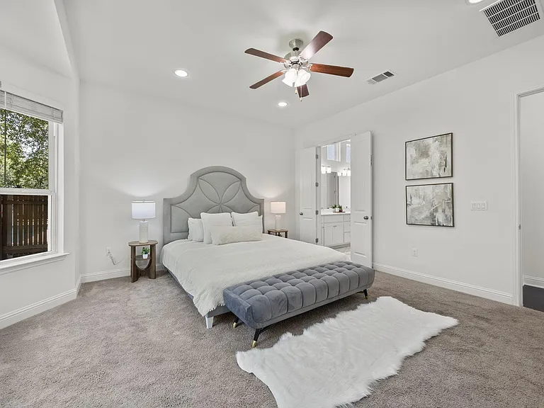 5305 Mandevilla Dr — Photo 16