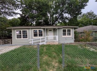 346 Gerdes St, Seguin, TX 78155