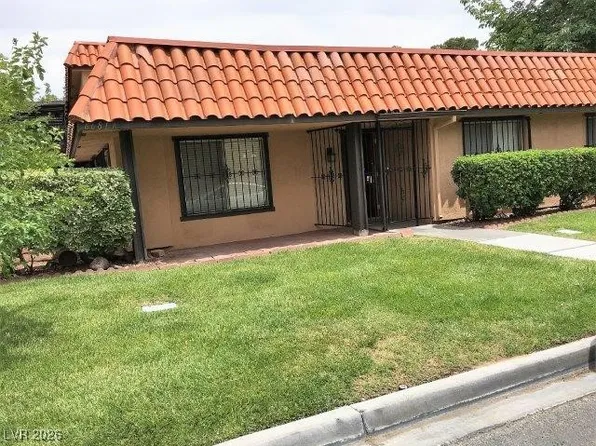 6681 Bubbling Brook Dr Unit A, Las Vegas, NV 89107