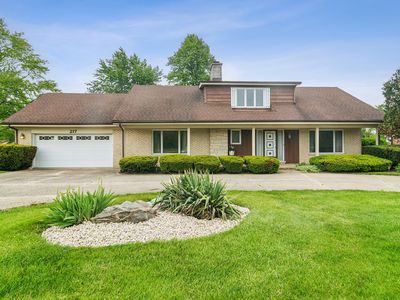 217 S Arlington Heights Rd, Elk Grove Village, IL, 60007