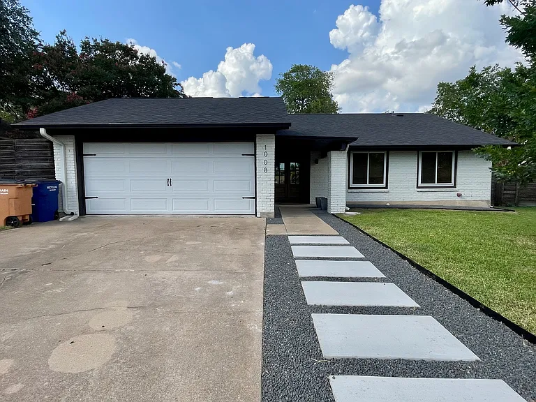 1008 Red Cliff Dr — Photo 1