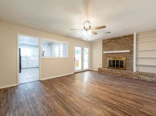 203 Kingsbury Dr, Norman, OK 73072