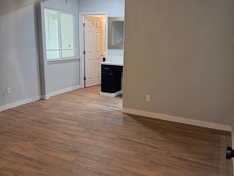3872 E Ashlan Ave — Photo 16