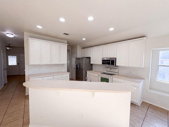 2nd image of 404 Timothy John Dr