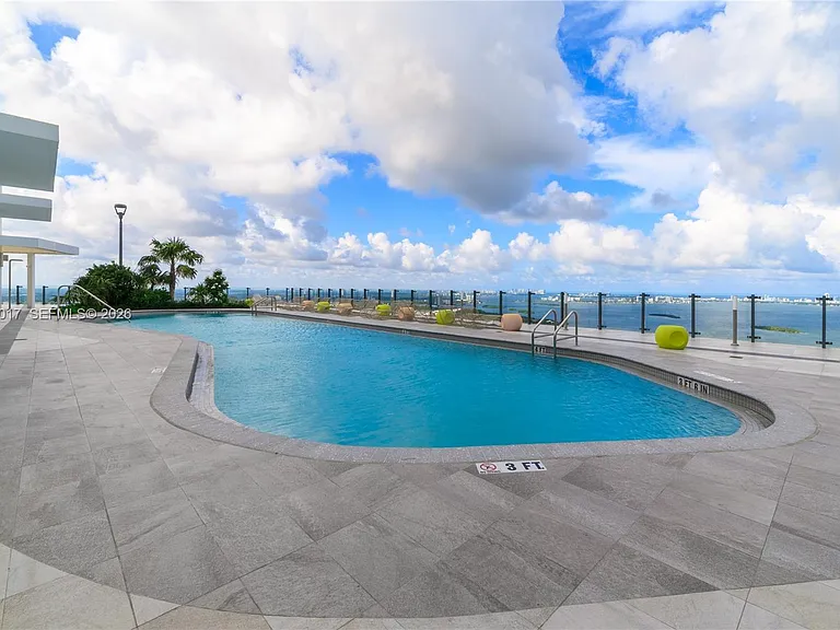 501 NE 31st St #Penthouse 4402 — Photo 40