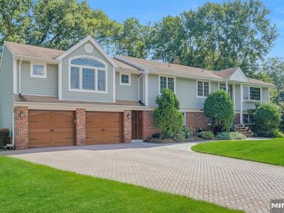 18 Bayberry Dr, Montvale, NJ, 07645