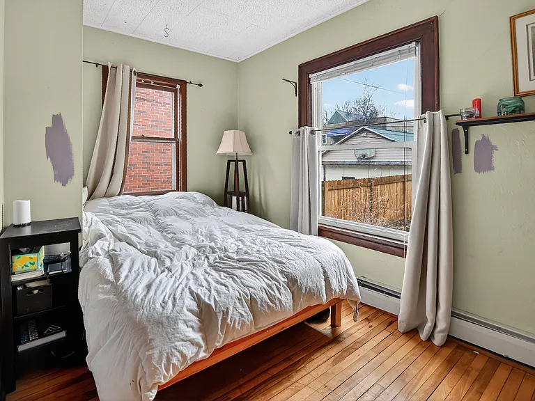 820 E Dayton St #1 — Photo 8