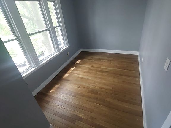 5th image of 108 Greenwood St #2R