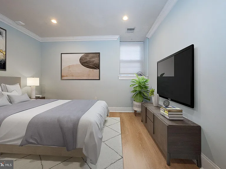 1726 Wallace St #101 — Photo 9