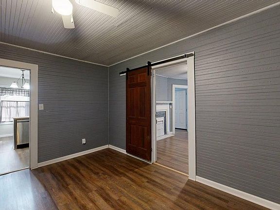 2nd image of 655 Holland Rd