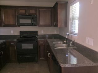 8428 Cherry Bark Ln, Fort Worth, TX 76140