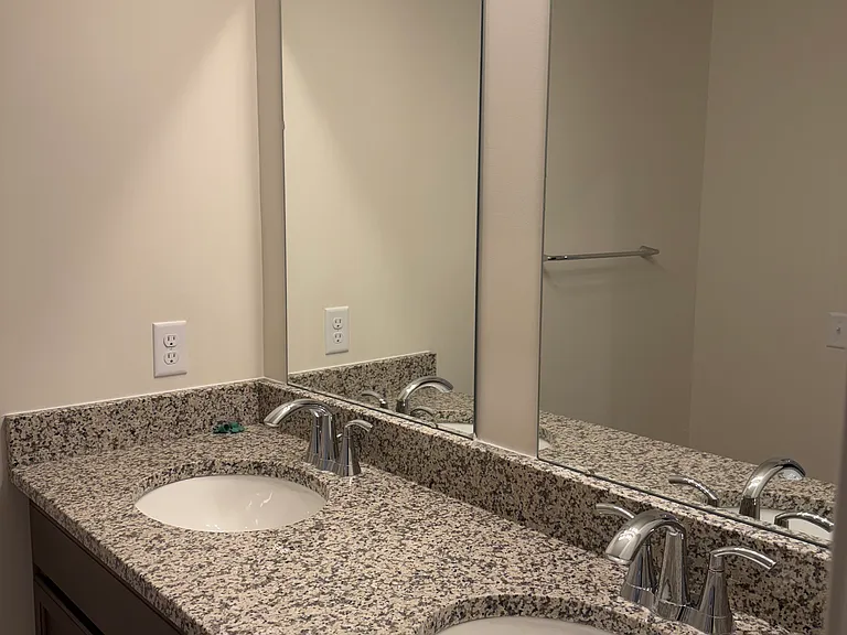 302 Milton Stamp Dr — Photo 25