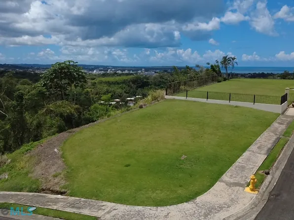 40 Extension Quintas De Santa Maria Solar #1000-M/C, Mayaguez, PR 00680