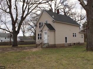 68 3rd Ave SW, Forest Lake, MN 55025