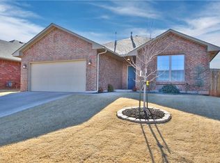 3332 NW 164th Ter, Edmond, OK 73013