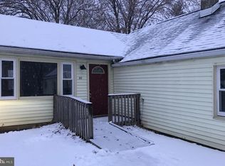 312 W Cherry St, Hummelstown, PA 17036