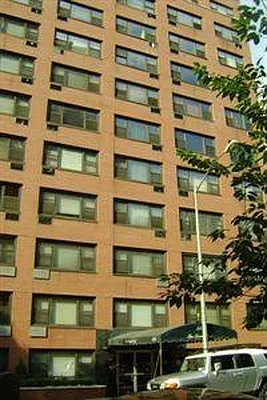 Rented by Douglas Elliman | media 18