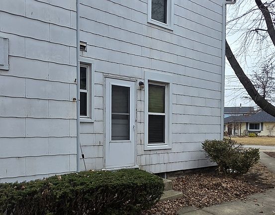 5th image of 15007 S Illinois St