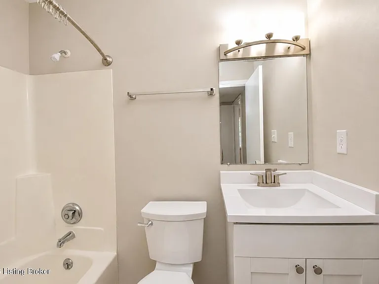 6522 Six Mile Ln #2 — Photo 9