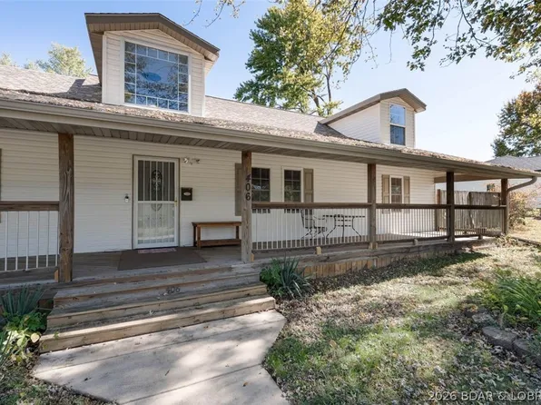 406 S Godfrey Ave, Eldon, MO 65026