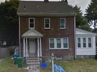 7 Parkway Rd, Medford, MA 02155