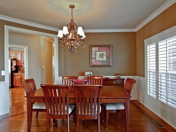 Your Dining Room Is Ready for the Holidays with Your Friends and Family