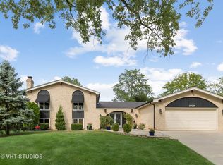 2939 Alexander Cres, Flossmoor, IL 60422