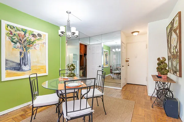 Rented by Level Group | media 51