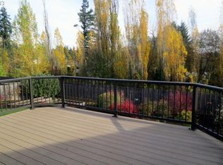 8420 SW Connemara Pl, Beaverton, OR 97008