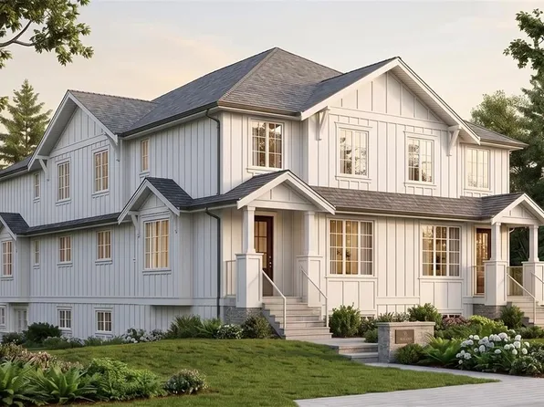 3350 Cook St, Saanich, BC V8X 1A8