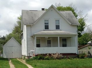 1126 Bluff St, Beloit, WI 53511