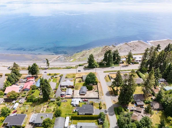 12 Lynnwood Rd, Strathcona, BC V9H 1L9