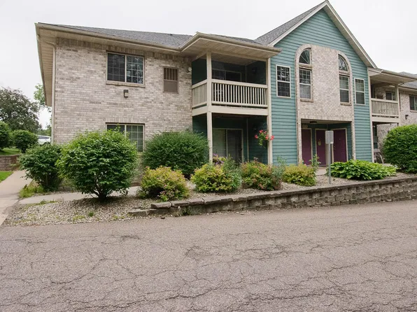 1876 Deerhaven Ln NE APT 2, Rochester, MN 55906