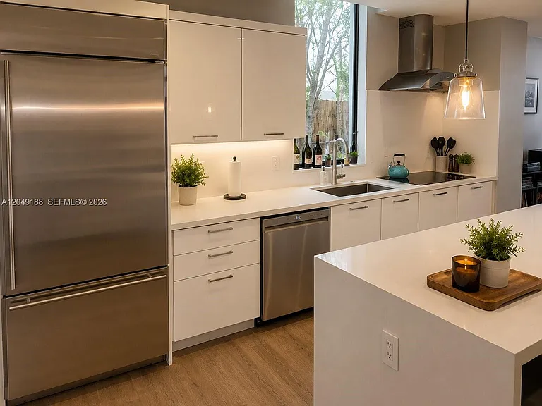 8631 Arboretum Ln — Photo 10