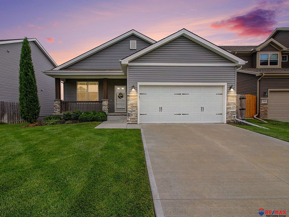 1st image of 7410 S 184th Ave