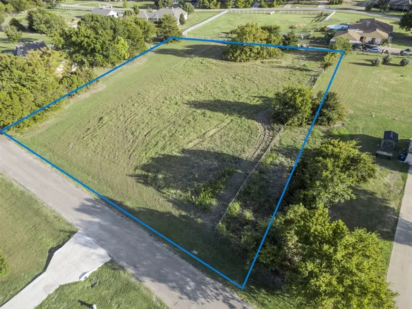 4 Crestview Cir, Lucas, TX 75002