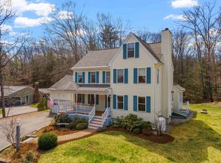 46 Elk Dr, Bedford, NH 03110