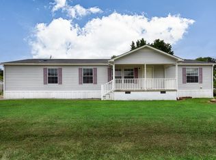 27240 Oak Crest Dr, Athens, AL 35613