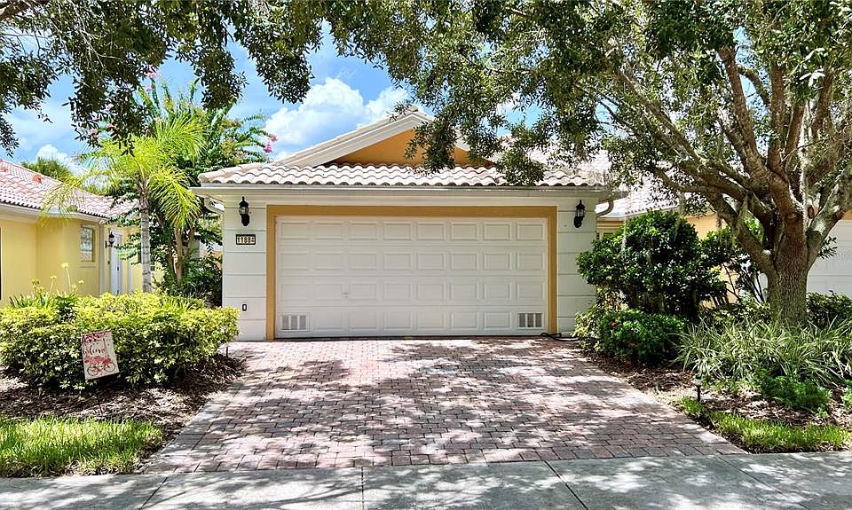 1st image of 11884 DELFINA LANE