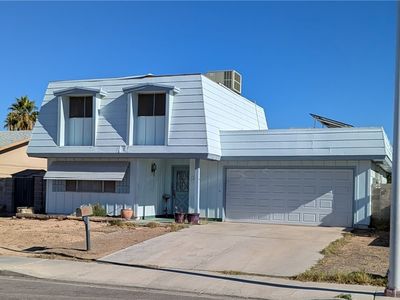 217 Thunder St, Las Vegas, NV, 89145